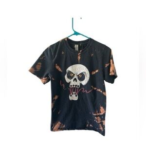 Hand Bleach-Dyed Skull Graphic Tee – Size Small (Gildan)